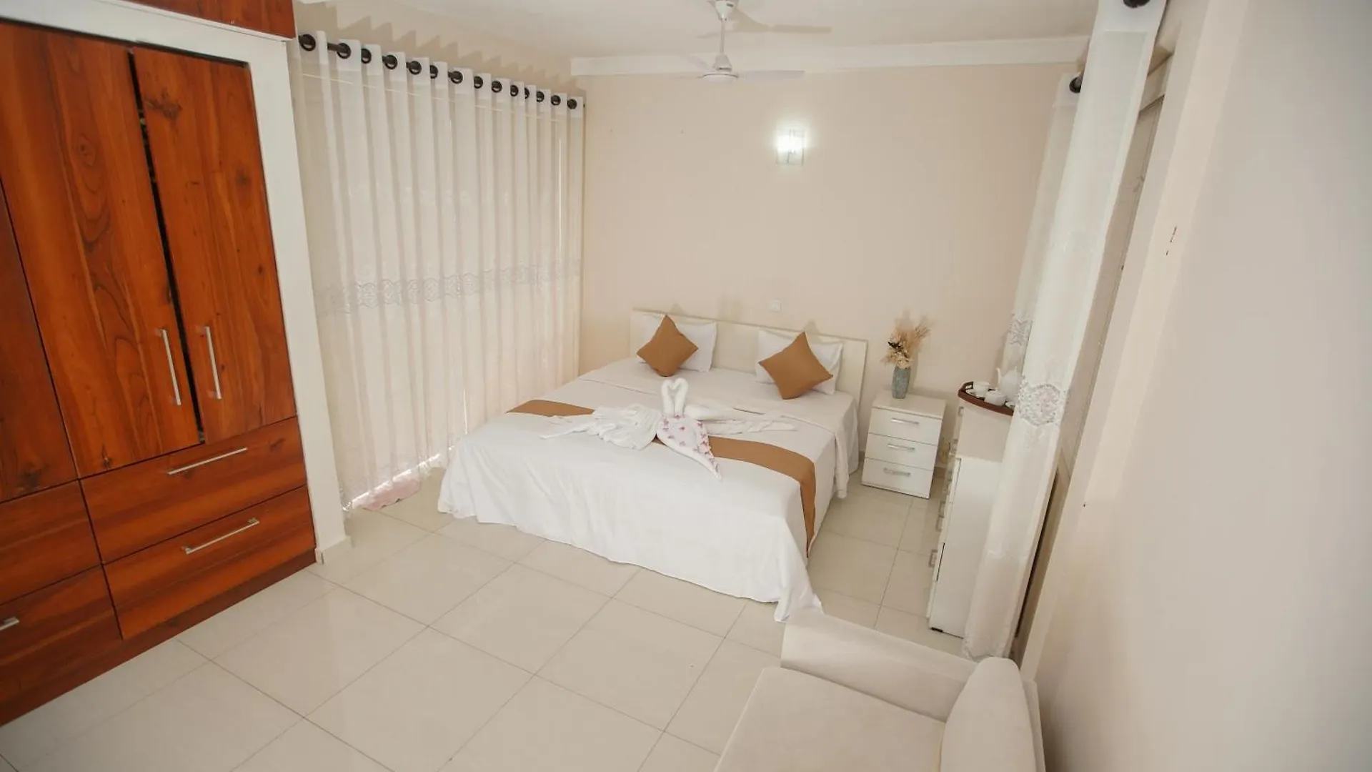 Lamondo Residence Kandy 0*,